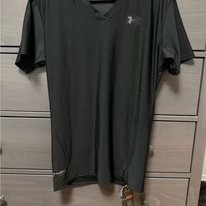 Under Armour Men's Black V-Neck Tee